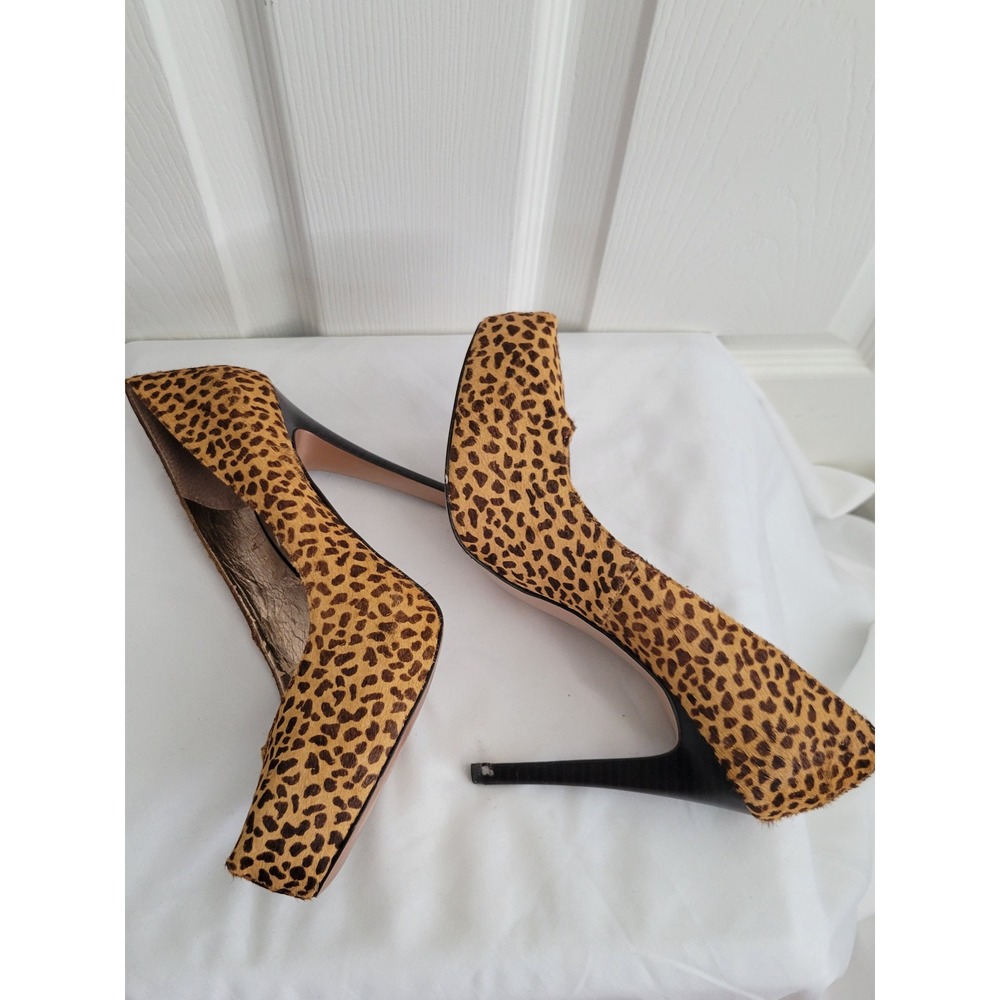 BCBGeneration Parade 2 Leopard Calf Hair Platform Pumps Heels Women's 8.5B - Picture 7 of 13